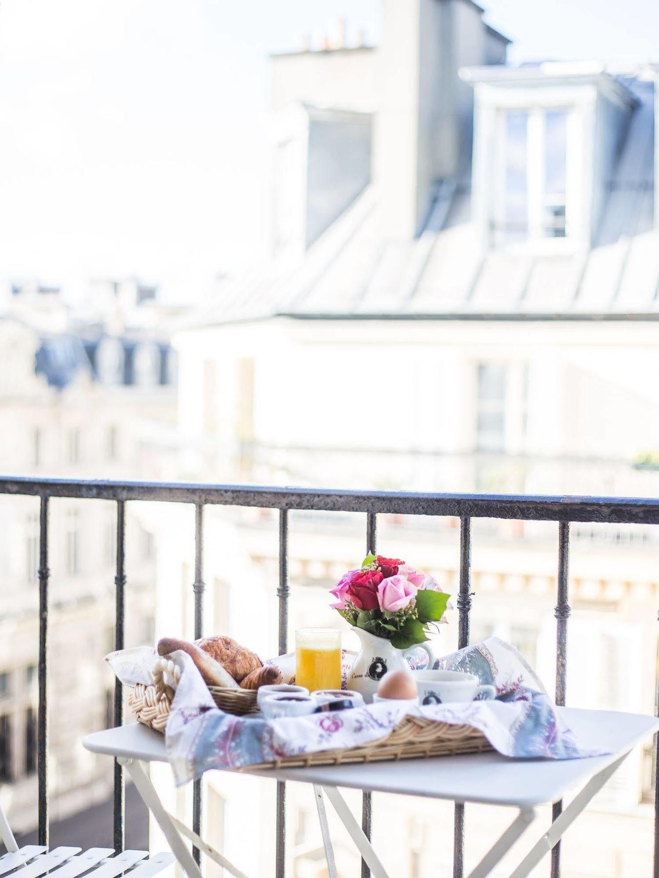 Hotel Caron De Beaumarchais Paris Exterior foto